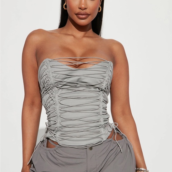 FASHION NOVA - ALL THE DETAILS CORSET TOP - Picture 2 of 8